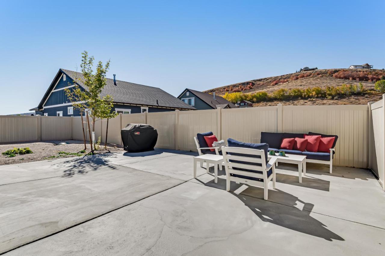 Lochwood Getaway Villa Garden City Exterior photo