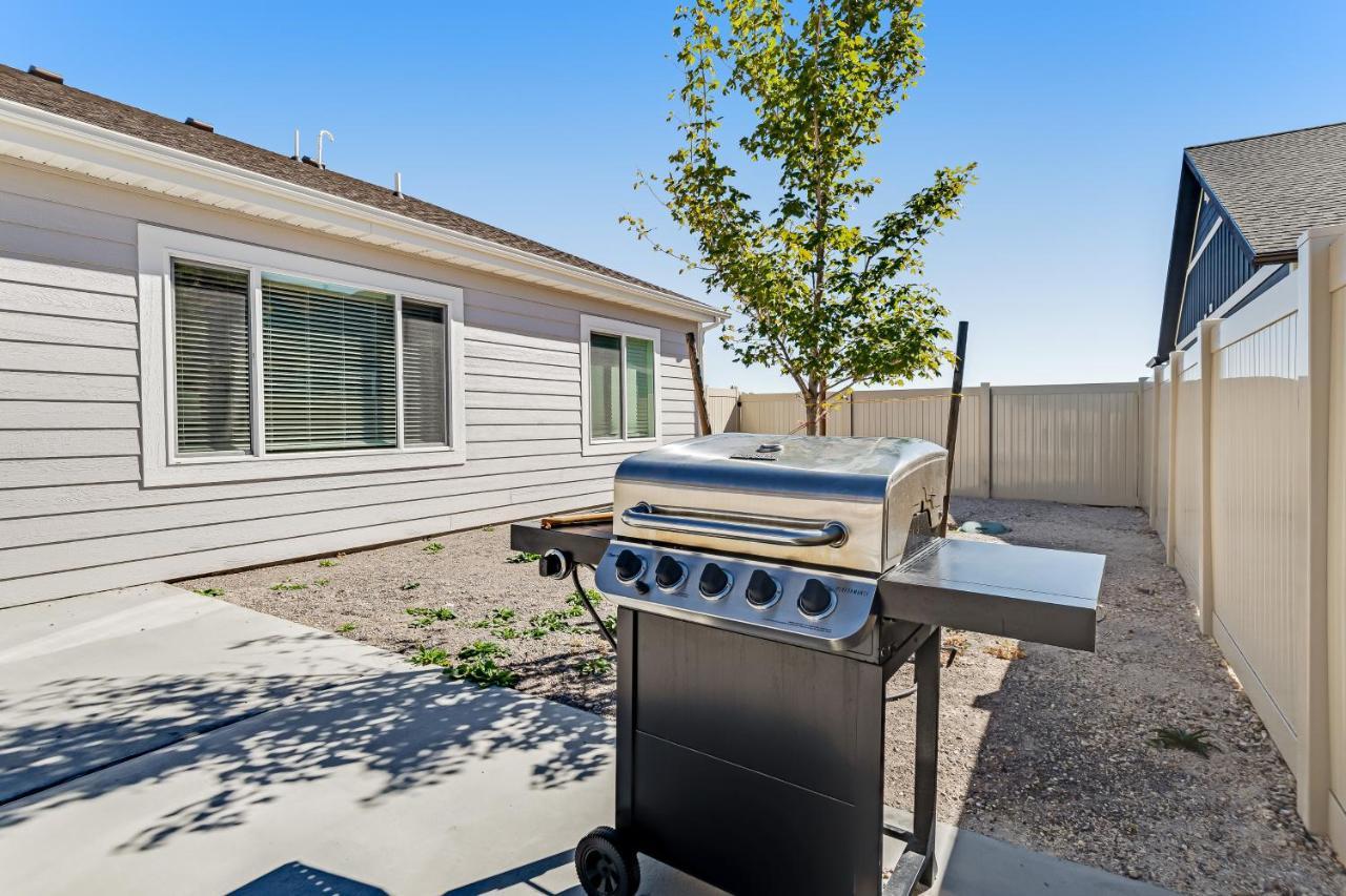 Lochwood Getaway Villa Garden City Exterior photo